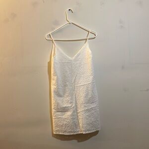 NWOT SHEIN WHITE FLORAL DRESS